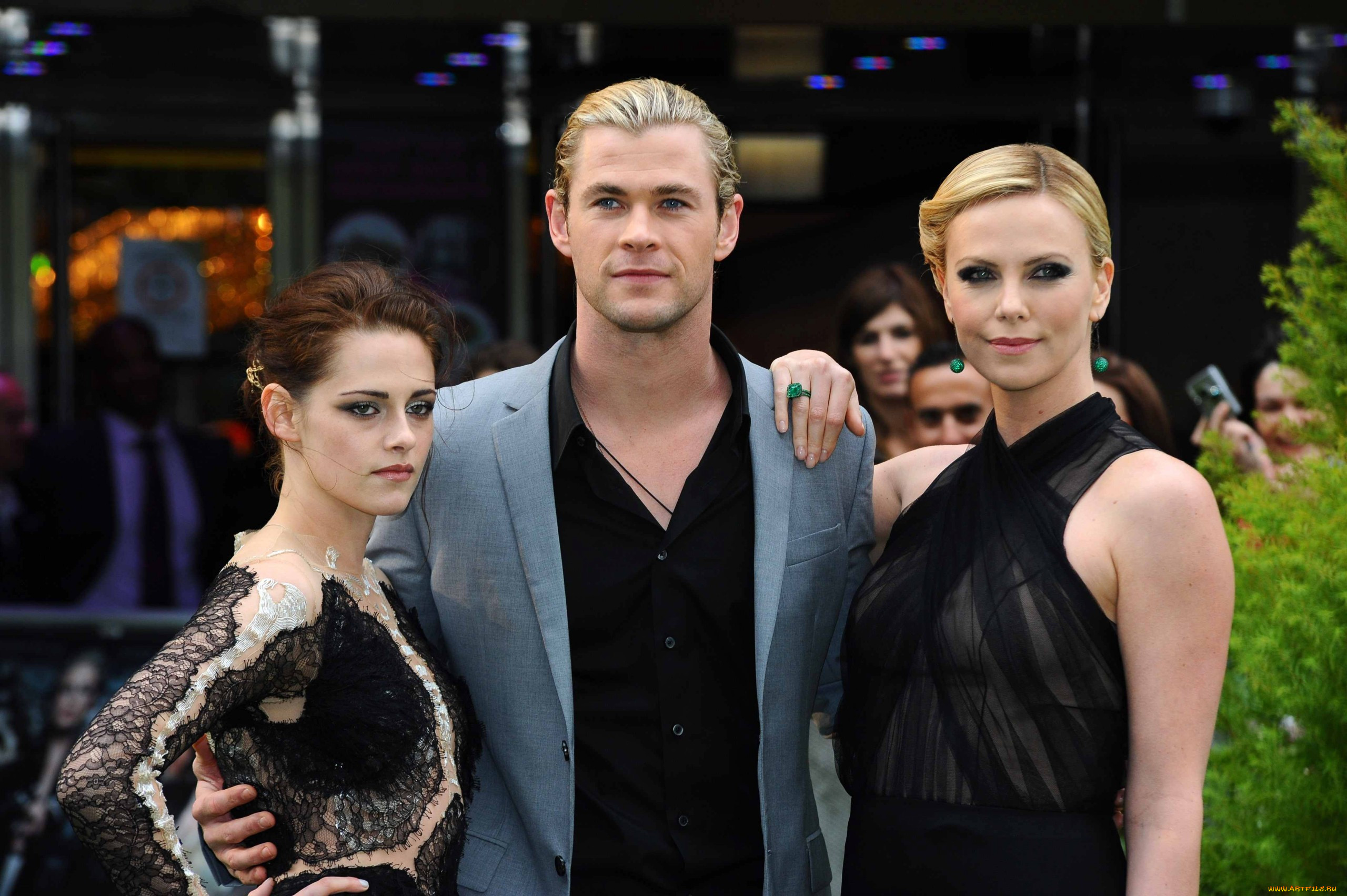 stewart, hemsworth, und, theron, , , , , , , , 